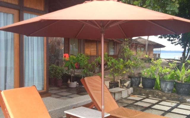 Tanta Moon Luxury Villas Siladen Island