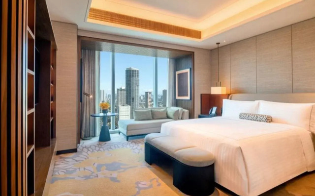 Solaire Resort North