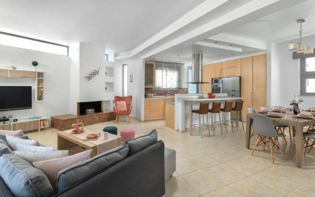 Ifigeneia Villa