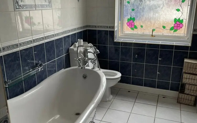 Beautiful 5 bed Farm Accommodation