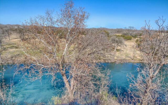 Seele Street River Retreat SS B11