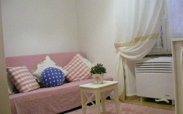 Trastevere, Pretty,central,economic