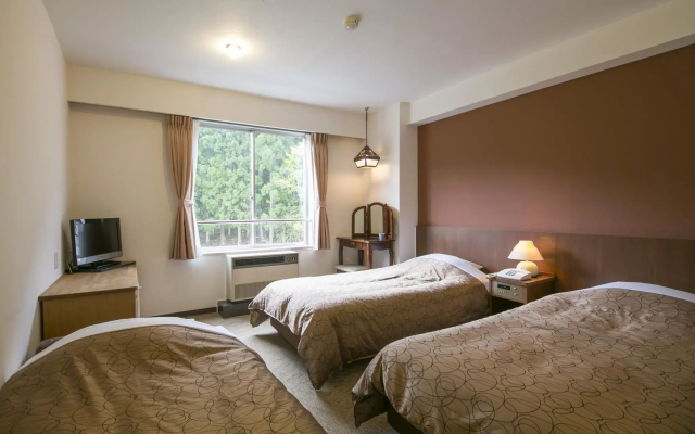 Hakuba Highland Hotel