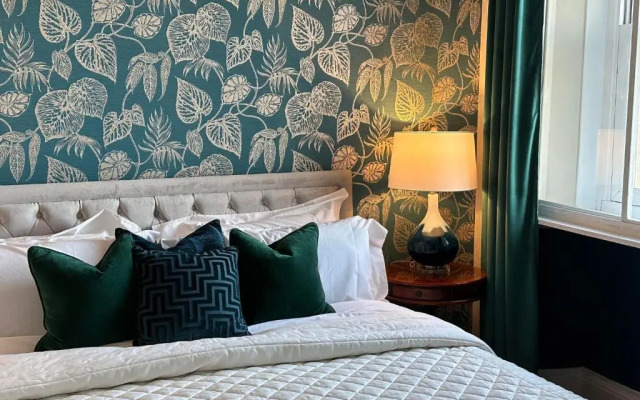 Burford Lodge Hotel
