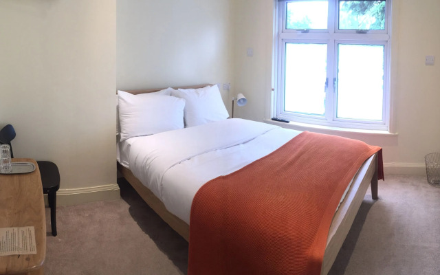 Newell Restaurant and Rooms