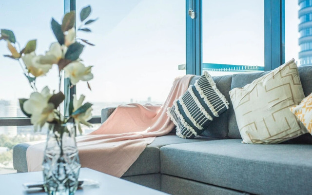 Luxury 2bed2bath APT @opaltower +view