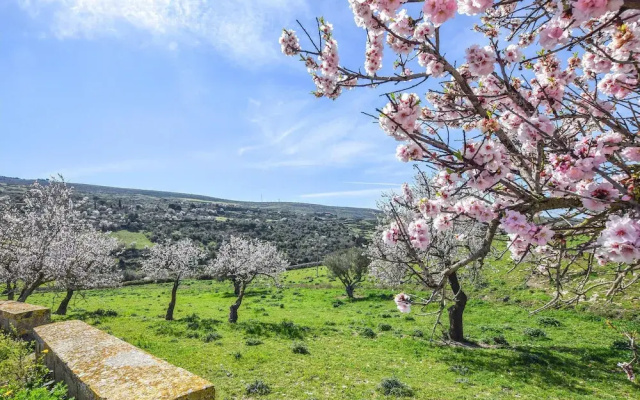 Awesome Home in Ragusa With 3 Bedrooms and Wifi