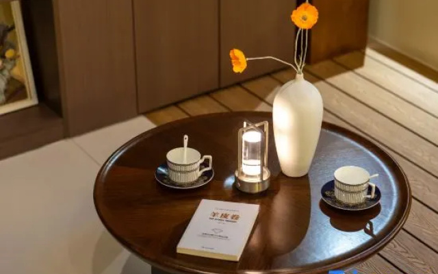 Yun Jing Xi Pan Hot Spring Homestay – People – Baoshan