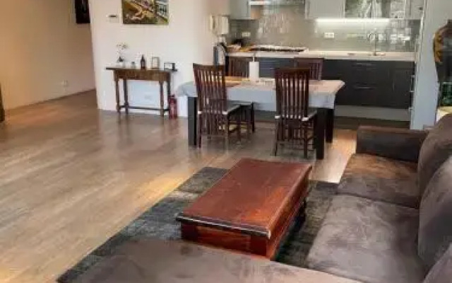 Lounge Park Apartment