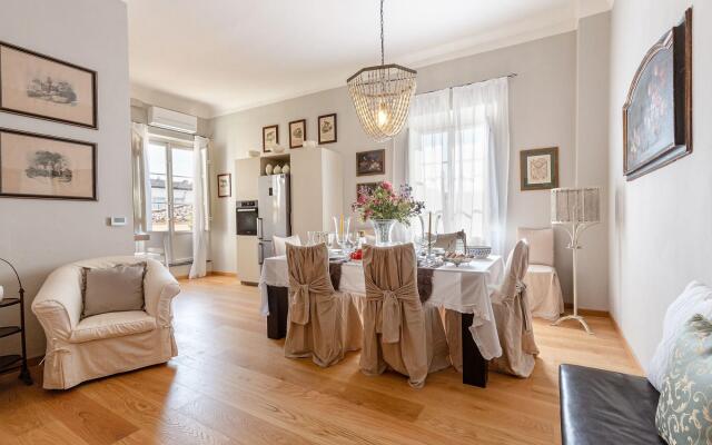 Casa Luca in Lucca With 2 Bedrooms and 2 Bathrooms