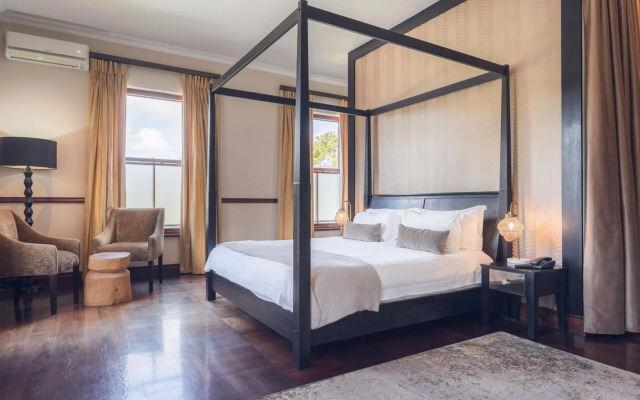 Nova Constantia Boutique Residence