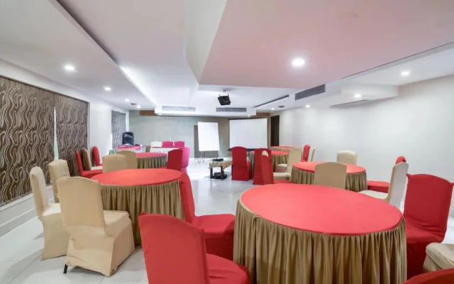 Hotel Janhvi International