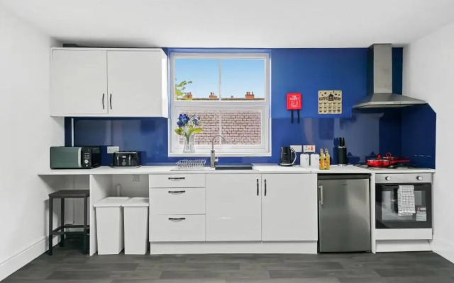 Sunshine Serviced Apartments by Happy Sunshine Stay
