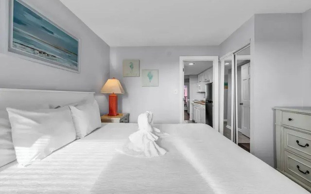 Bluewater Resort 1103