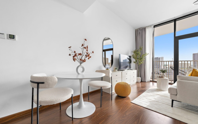 Silkhaus Lux Studio Binghatti Pearl Near Mall