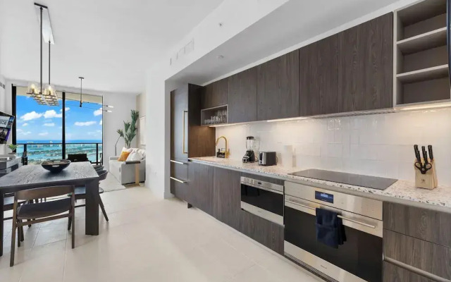 Bayfront View PH 3BR in Downtown Miami