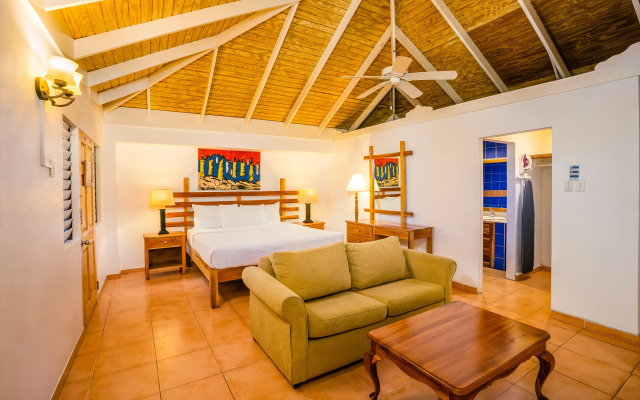 Decameron Club Caribbean Runaway Bay, Ramada All-Inclusive Resort
