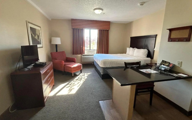 Ashley Quarters Hotel Cincinnati Airport