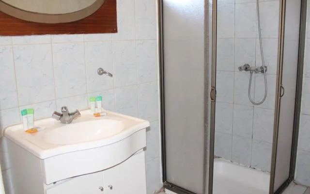 Hotel Puerto Mayor