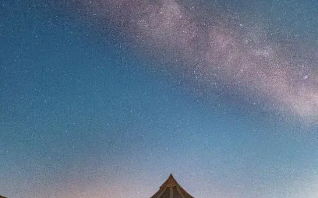 Zhongwei Daxing Night Desert Camp