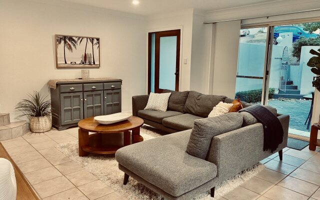 Terrigal Sails Serviced Apartments
