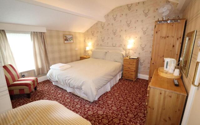 Raincliffe Hotel