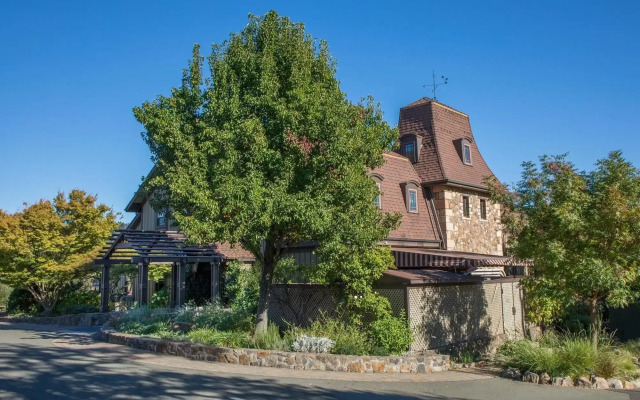 Le Petit Pali St. Helena