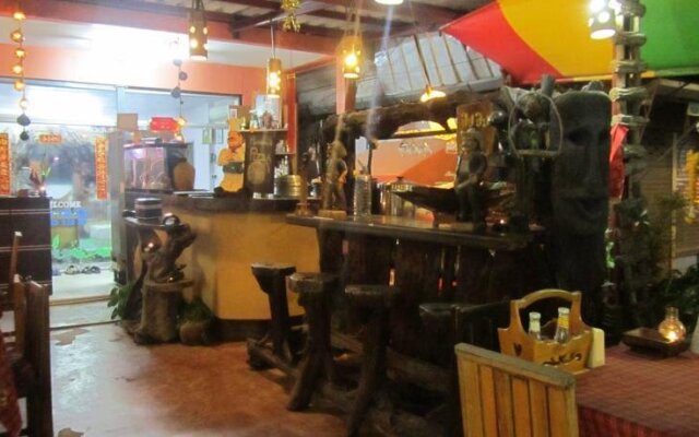 Phuket Airport Hostel and Homestay