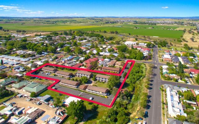 Bathurst Studio Apartments