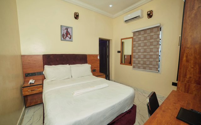 Masters Class Hotel