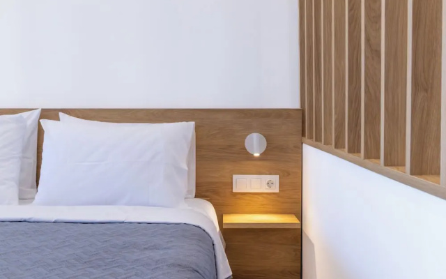 Enalis Studios & Apartments