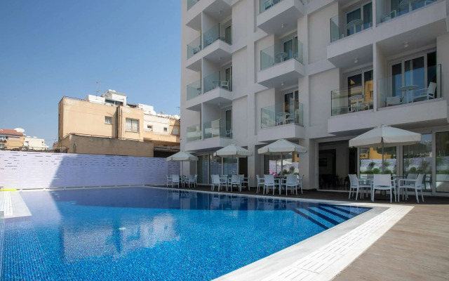 Best Western Plus Larco Hotel