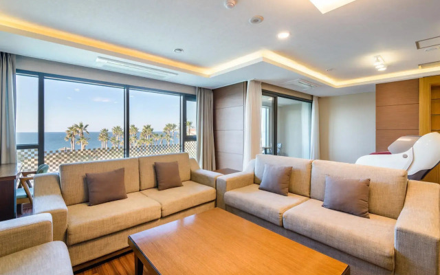 Uni Hotel Jeju