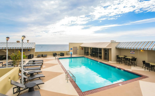 Beach Quarters Resort