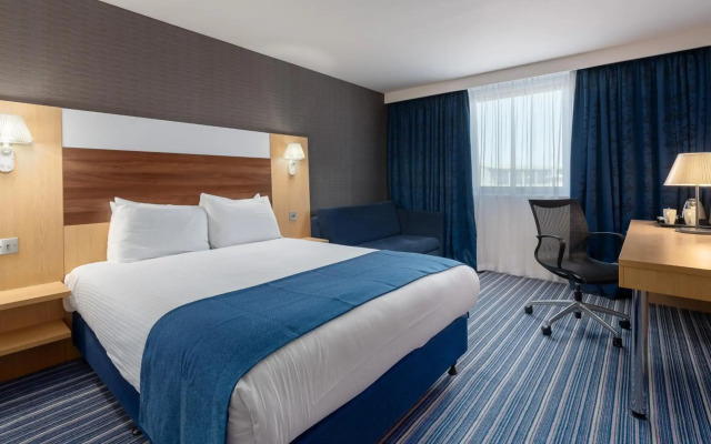 Holiday Inn Express Leigh - Sports Village by IHG