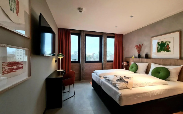 Koncept Hotel International