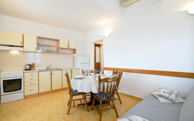 Jera - Barbecue and Free Berth for Boat - A1