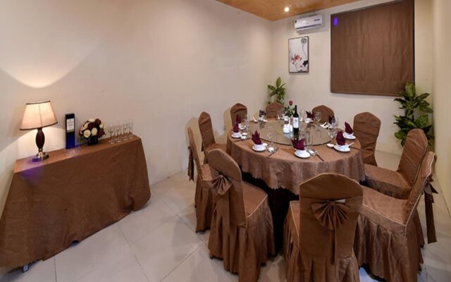Lotus Legend Hotel