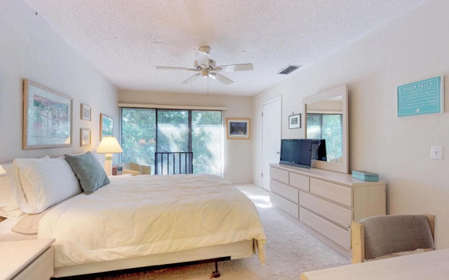 Water's Edge Condominium