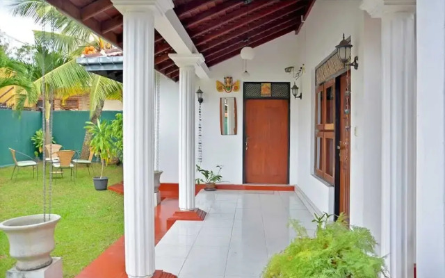 Royal Waves Negombo