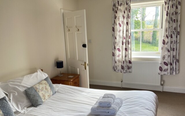 Ty Fynnon Holiday Cottage