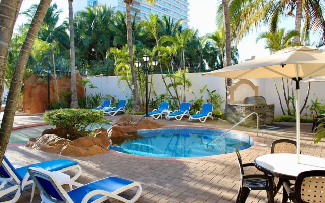 Costa Bonita Apartments