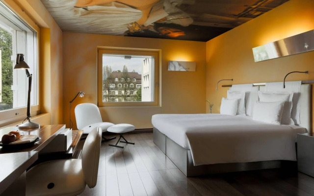 The Hotel Luzern, Autograph Collection