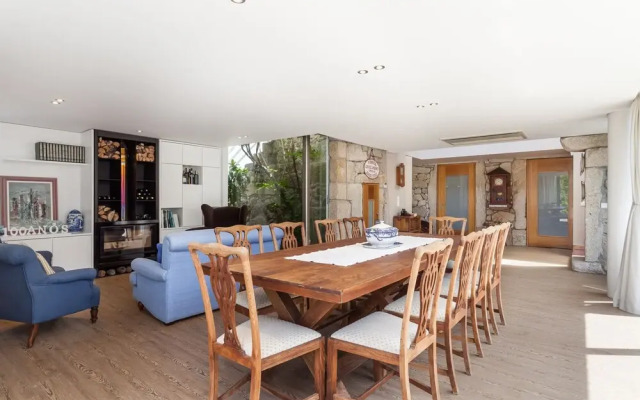 Casa com Piscina e Bungalow em Esposende by Izibookings