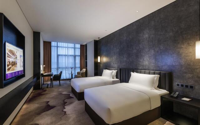 Mercure Shenzhen Pinghu