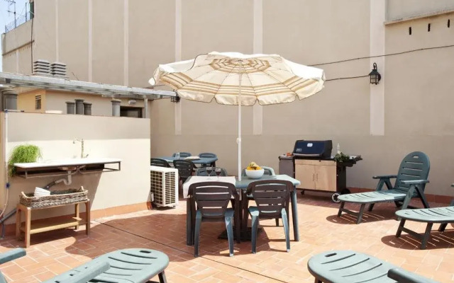 AinB Eixample-Entenza Apartments