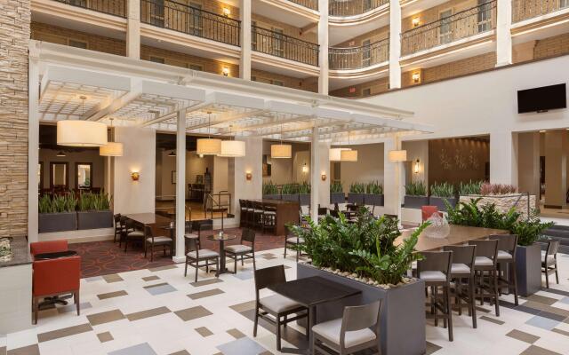 Embassy Suites Hotel Baton Rouge