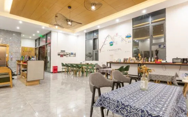 Wanan Hostel (Daocheng Yading)