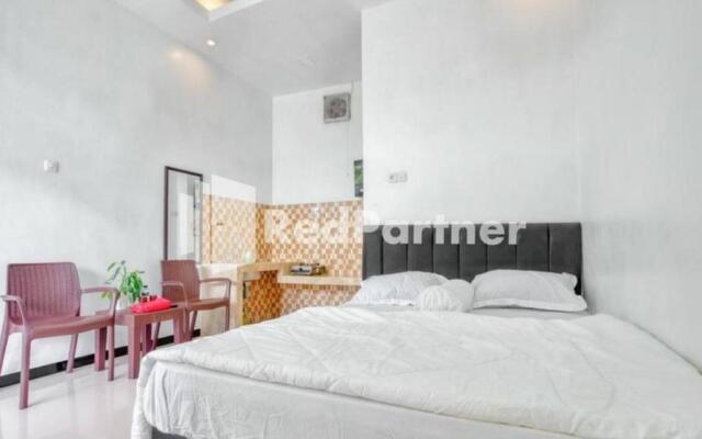 Griya Rahayu Guesthouse Redpartner Near Jatim Park 2 Batu