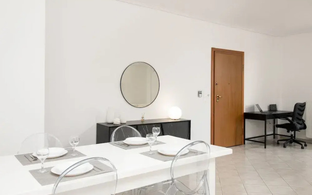 Hosting Moments Alimos Riviera Flat